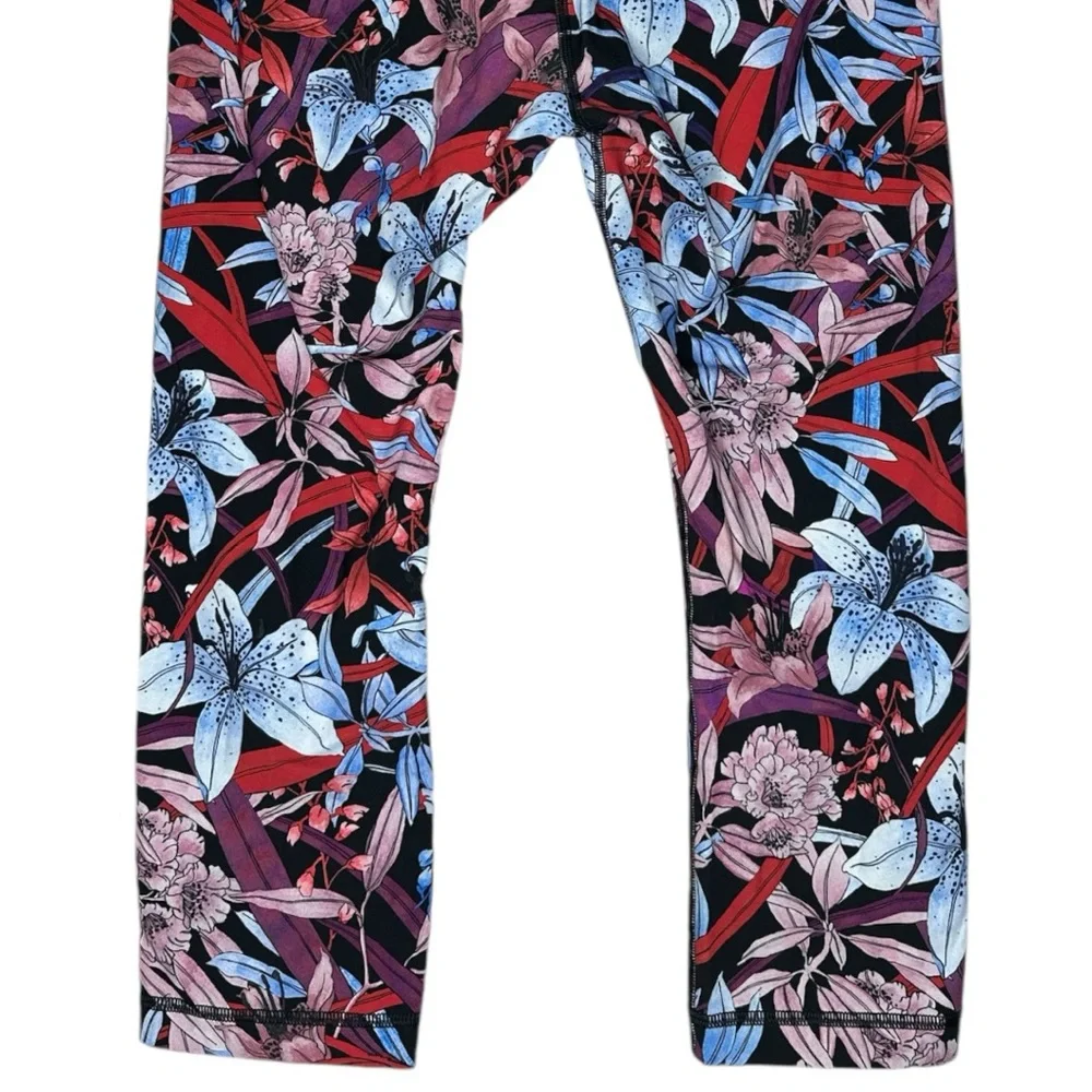 Lululemon Crop Leggings Lush Lillies Size 8